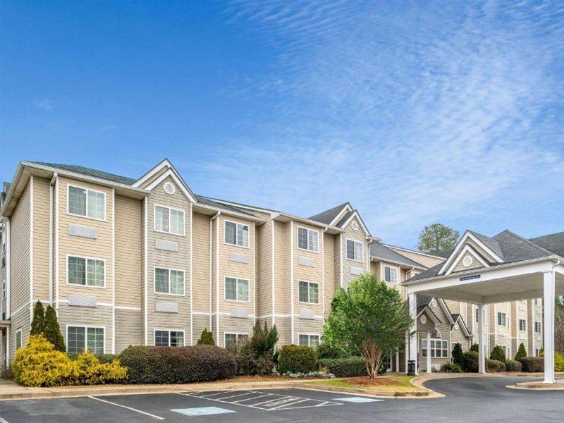 Microtel Inn & Suites Columbus North Екстериор снимка